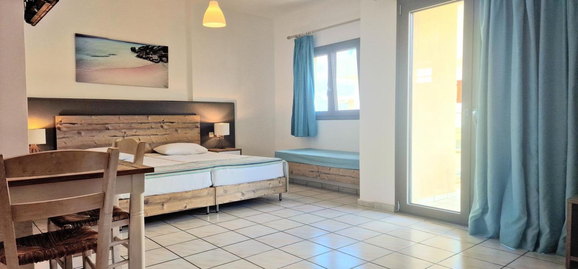 Almare Beach Kokkini Hani Екстериор снимка