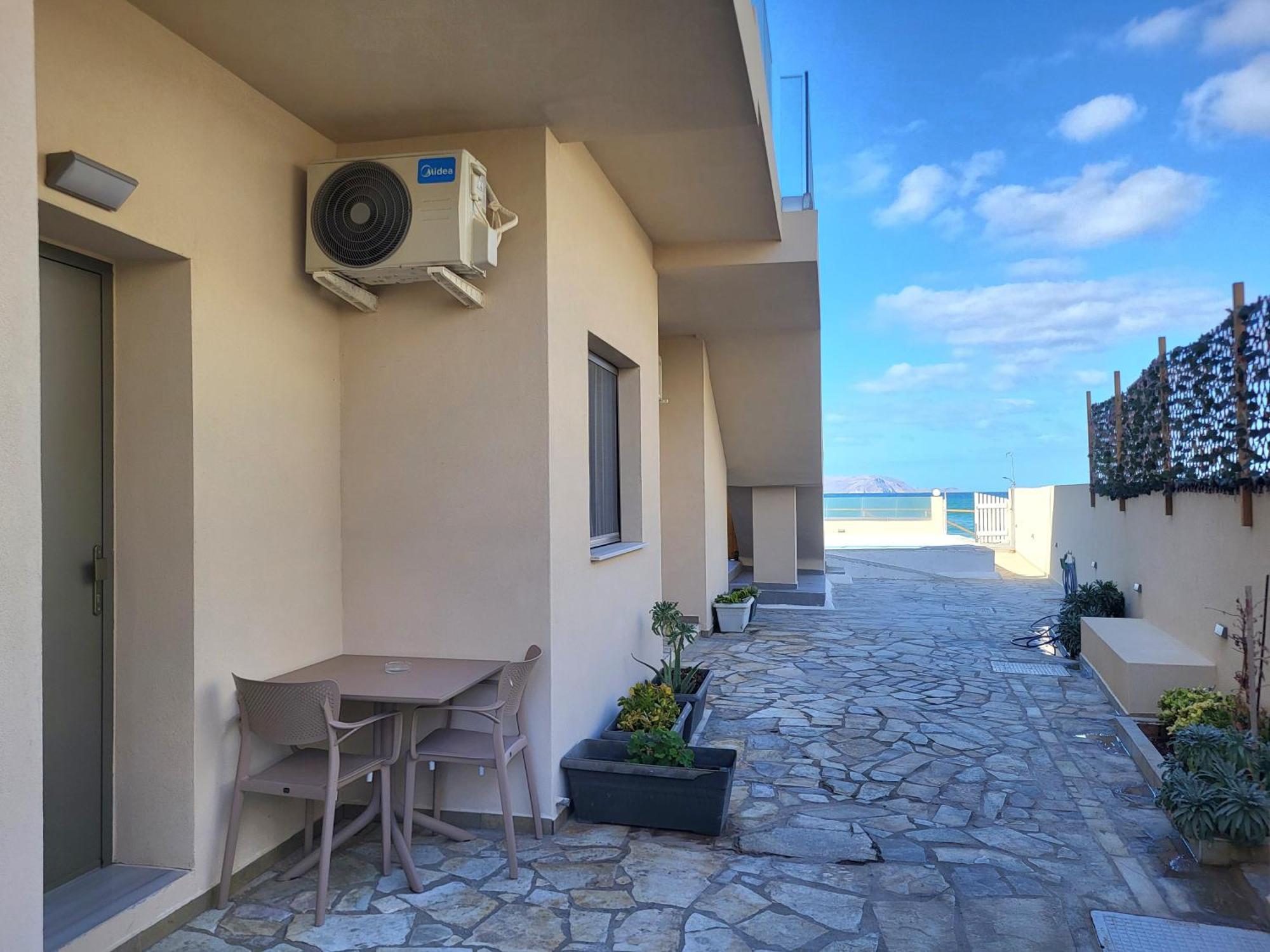 Almare Beach Kokkini Hani Екстериор снимка