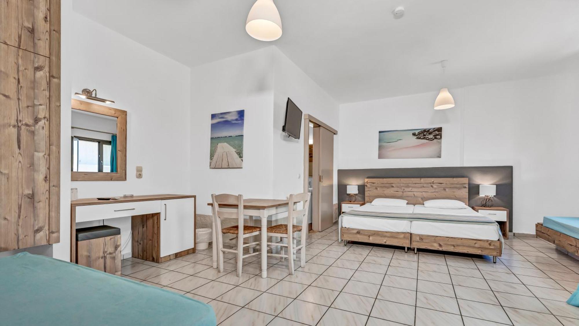Almare Beach Kokkini Hani Екстериор снимка