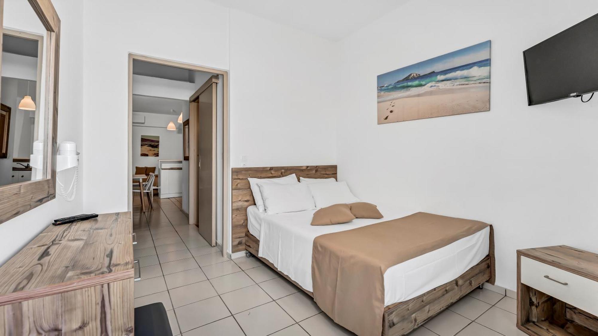 Almare Beach Kokkini Hani Екстериор снимка