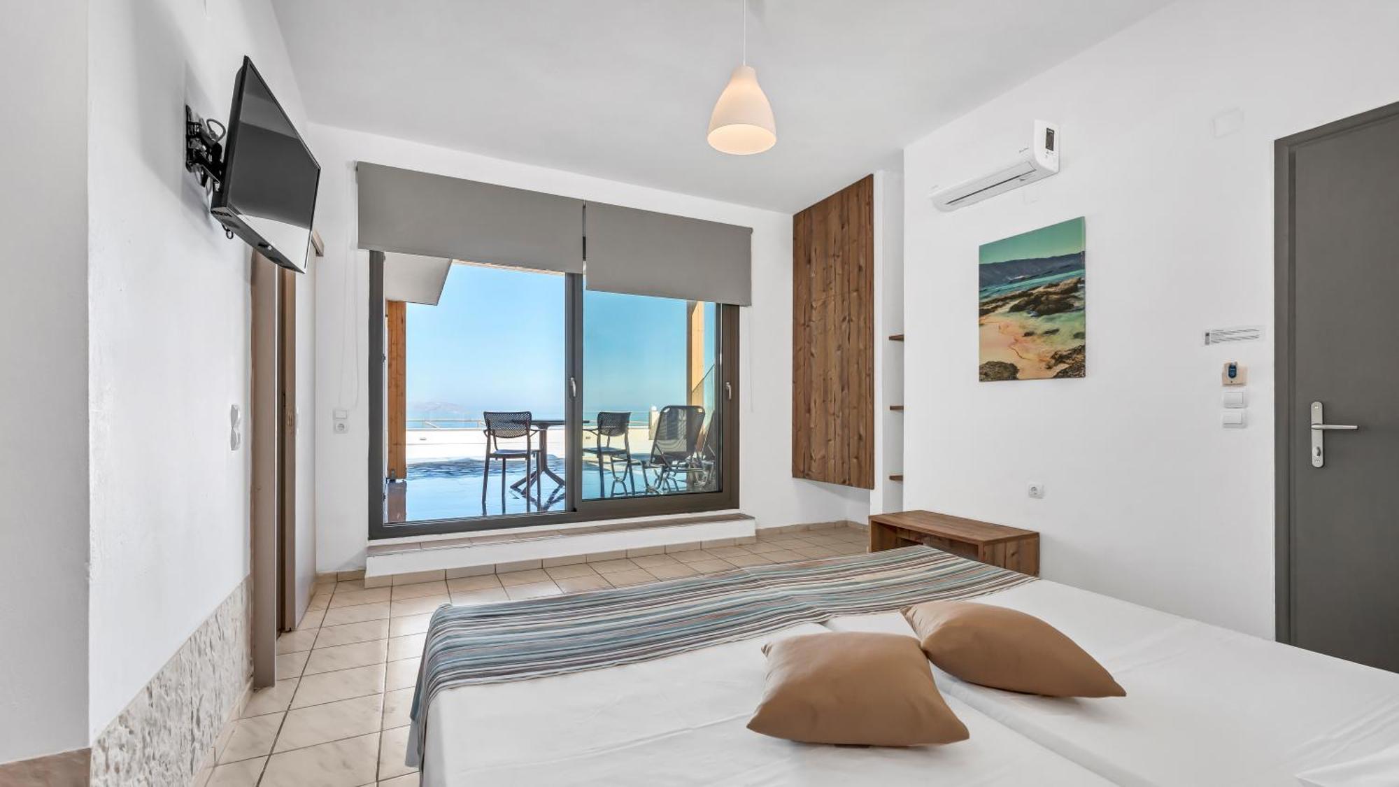 Almare Beach Kokkini Hani Екстериор снимка